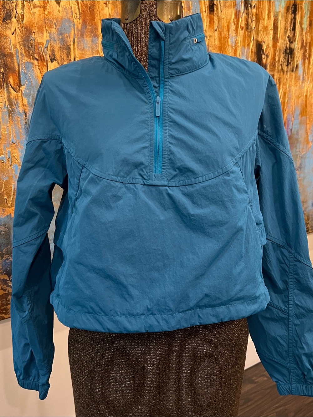 Lululemon Teal Blue Cropped Half-Zip Hooded Windbreaker Size 4